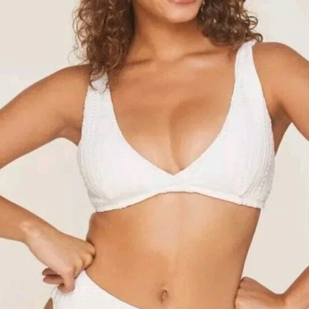 Andie Swimsuit The Belmar Top Bikini Coconut White VNeck Casual Neutral Vacation - Picture 1 of 15